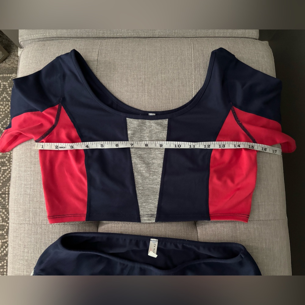 Free People 6-Pack Workout Set - Picture 8 of 8